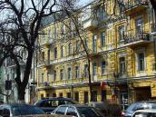 2012 р. Фасад по вул. Леонтовича