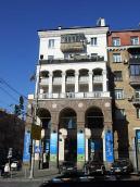 2012 р. Ліва частина головного фасаду