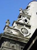 Фрагмент фронтону