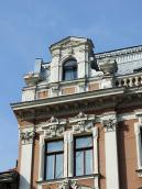 Лівий фронтон