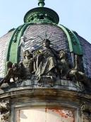 Скульптурна група «Ощадність»