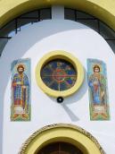 Центральна частина головного фасаду