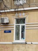 Сецесійне вікно 1-го поверху