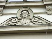 Рельєфний фронтон