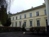 2012 р. Ліва частина головного фасаду