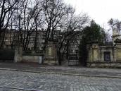 Ліва частина (брама)