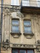 Сецесійні вікна 3-го поверху