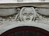 Сецесійний маскарон