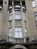 Центральна частина головного фасаду