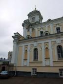 Дзвіниця і фрагмент нави