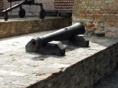 2012 р. Гармата