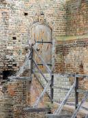 Вхід з південного муру