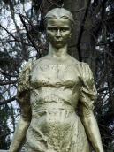 Півпостать