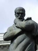 Півпостать