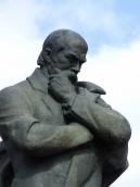 Півпостать