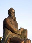 Півпостать