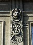 Маскарон 3-го поверху