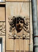 2013 р. Сецесійний маскарон 2-го поверху