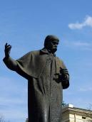 Півпостать Тараса Шевченка у 3/4