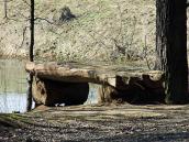 Тут можна посидіти