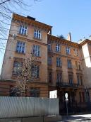 Ліва частина