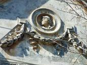 Рельєф у тимпані правого фронтону