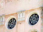 2013 р. Круглі вікна