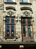 Сецесійний балкон 2-го поверху