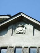 Фронтон із сецесійним рельєфом