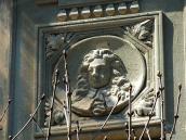 Рельєфний портрет