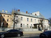 Правий корпус