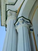 Колони 4-го ярусу