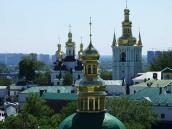 Верх дзвіниці Ближніх печер на тлі…