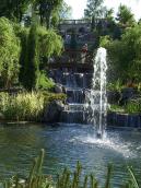 Фонтан у нижньому ставку