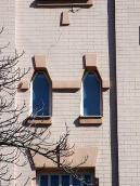 2020 р. Сецесійні 6-кутні вікна…