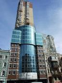 2020 р. Верхня частина головного фасаду