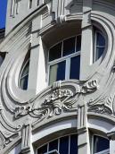 Сецесійне вікно 7-го поверху