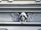 Сецесійний маскарон