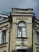 Наріжний еркер (4-й поверх)