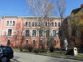 2020 р. Ліва частина головного фасаду