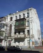 2020 р. Права частина головного фасаду…