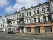 2021 р. Ліва частина головного фасаду