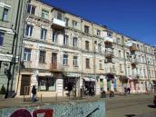 2021 р. Ліва частина фасаду по вул.…