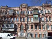 2021 р. Центральна частина головного…