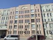 2021 р. Центральна частина фасаду по…