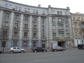 2021 р. Права частина головного фасаду