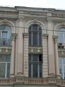 Вікна 3-4-го поверхів сходової клітки