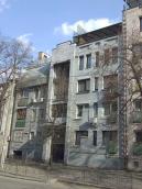 2021 р. Ліва частина головного фасаду