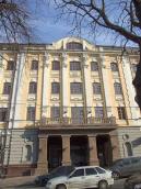 2021 р. Центральна частина головного…