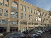 2021 р. Головний фасад в ракурсі (з…